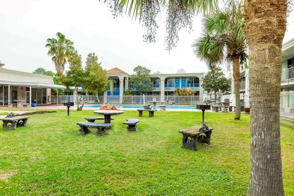 Travelodge By Wyndham Baton Rouge East المرافق الصورة